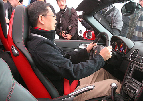 駕車不動(dòng)姿勢(shì)會(huì)引發(fā)各種疾病